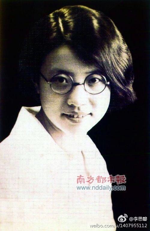 上世纪30年代初，以学生形象从事地下工作的黄慕兰。